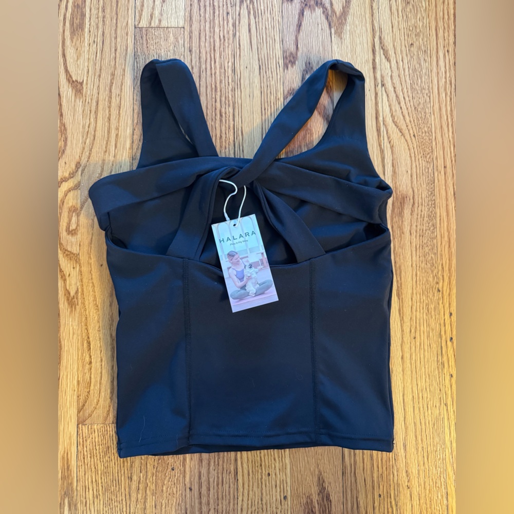 Halara Tank - Picture 2 of 3